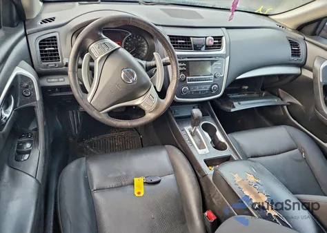 2016 Nissan Altima 2.5 z USA, uszkodzony, nr VIN 1N4AL3AP6GC292745